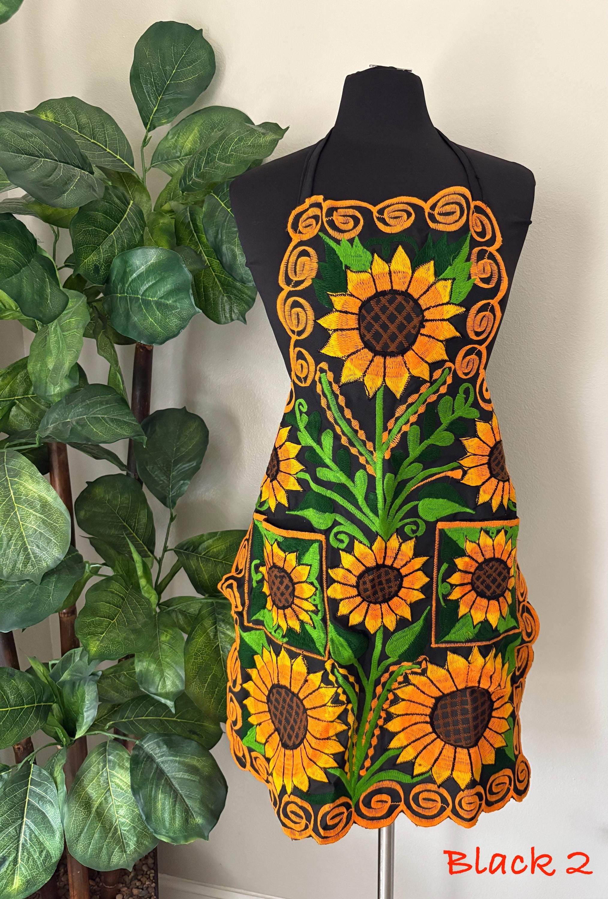 Image of Beautiful Chiapas Embroidered Aprons - Artisanal Aprons