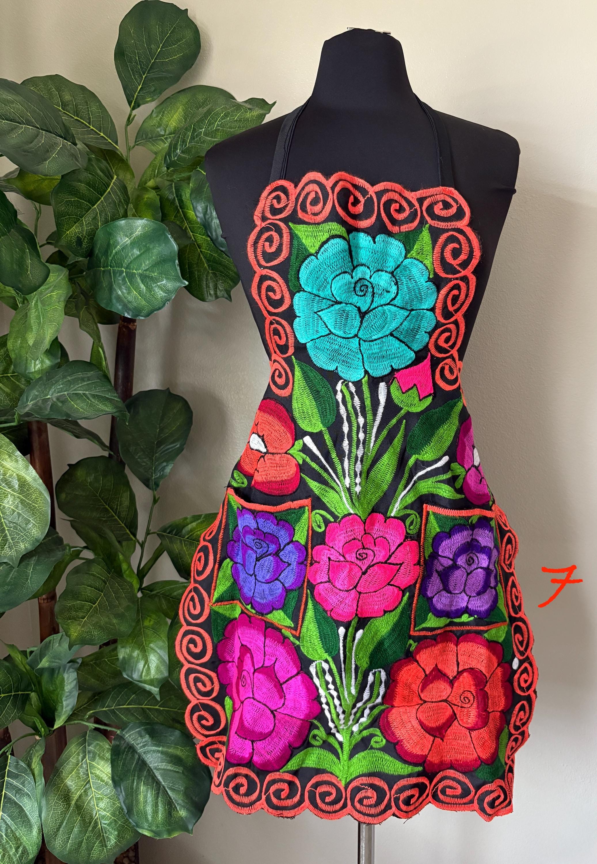Image of Beautiful Chiapas Embroidered Aprons - Artisanal Aprons