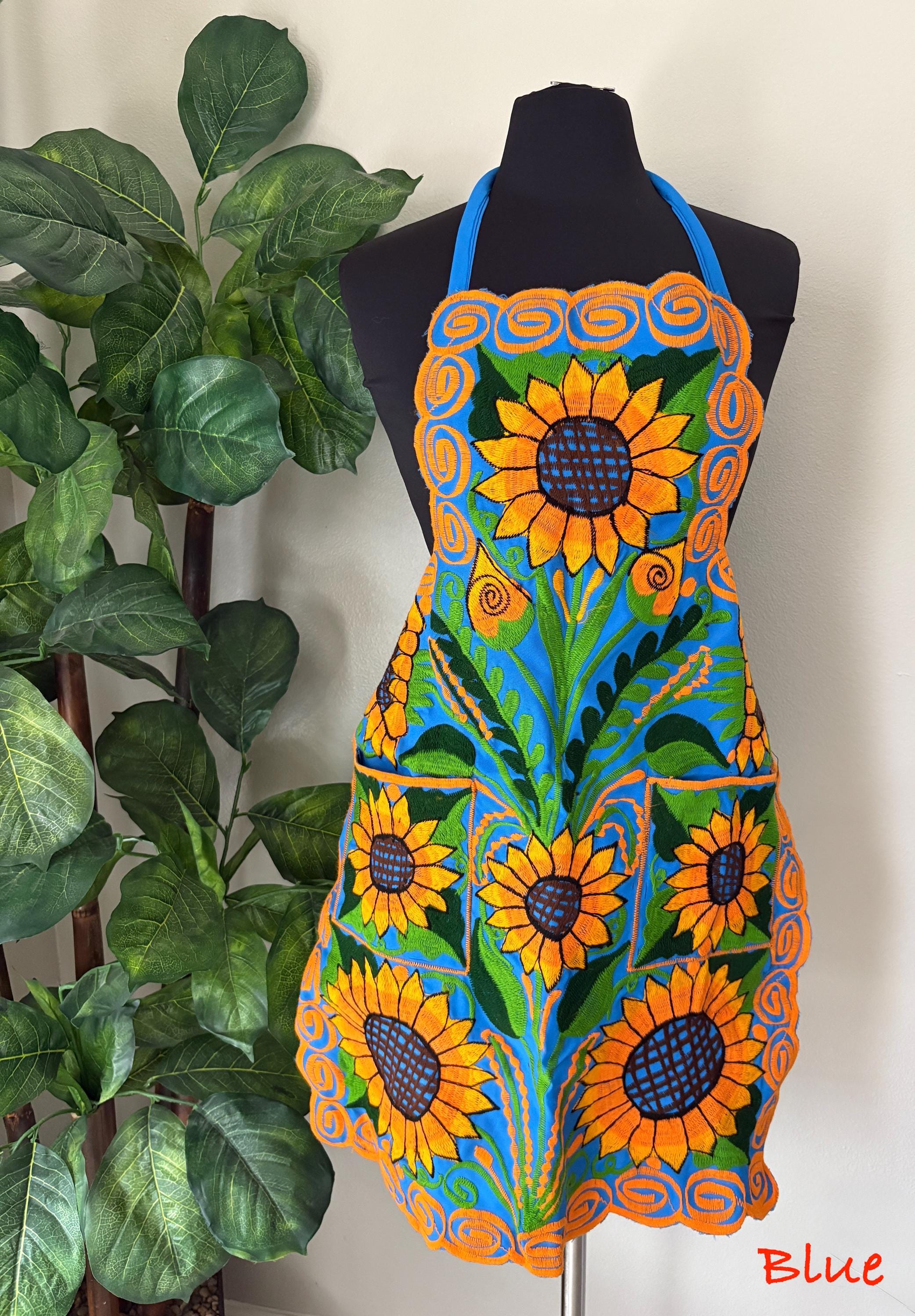 Beautiful Chiapas Embroidered Aprons - Artisanal Aprons