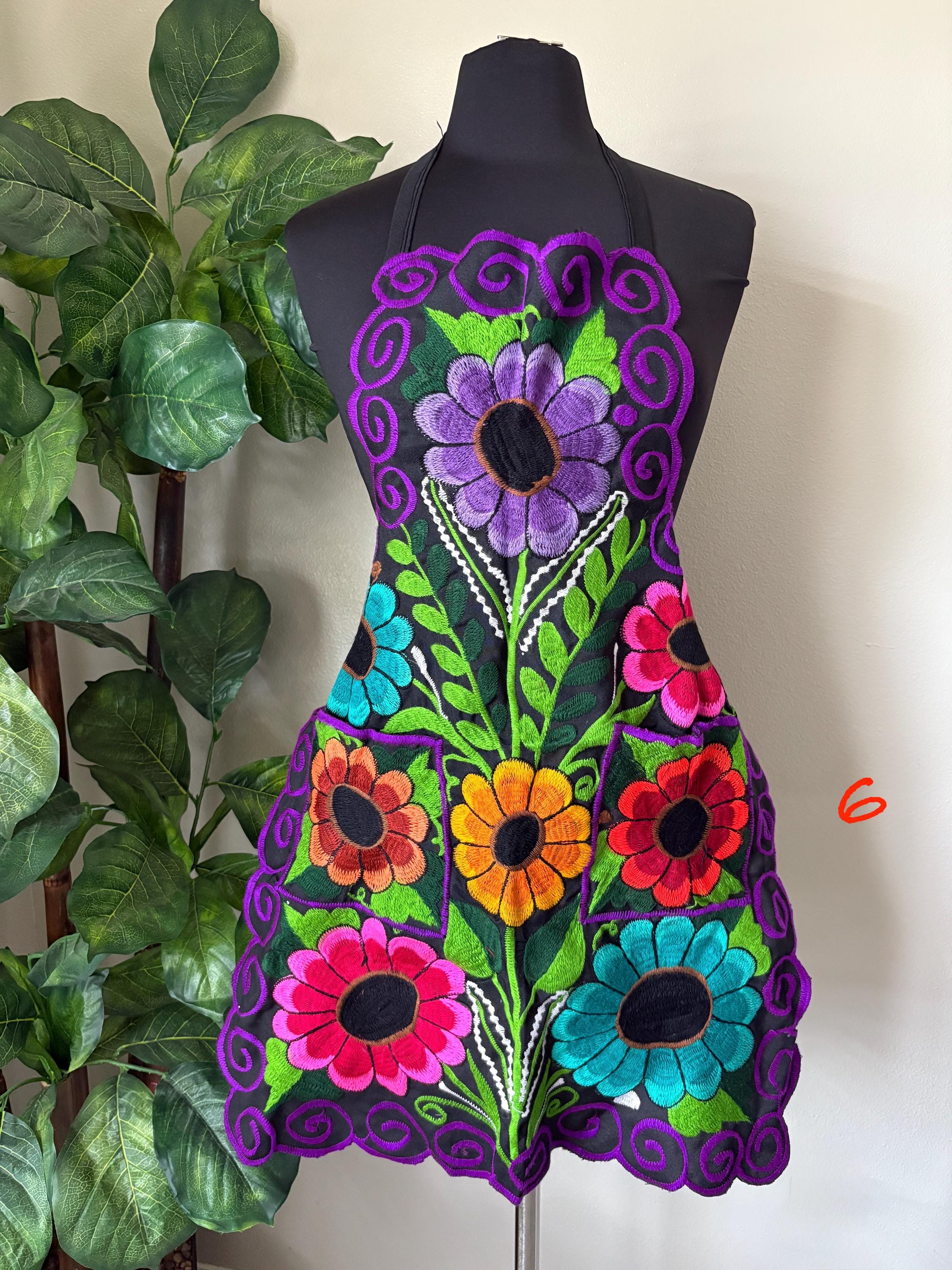 Image of Beautiful Chiapas Embroidered Aprons - Artisanal Aprons