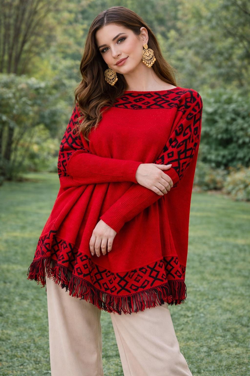 Image of Beautiful & Trendy Artisanal Geometric Long Sleeve Mananitas - Mexican Ponchos - Covering- Geometric Pattern Poncho with Fringe