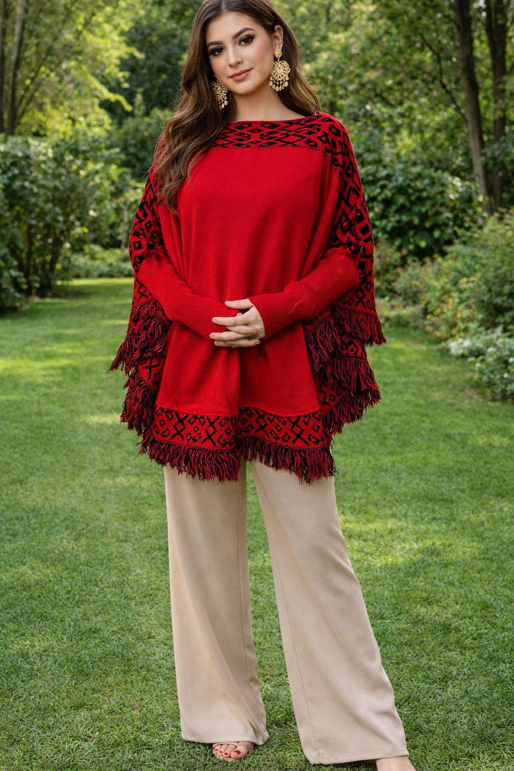 Image of Beautiful & Trendy Artisanal Geometric Long Sleeve Mananitas - Mexican Ponchos - Covering- Geometric Pattern Poncho with Fringe