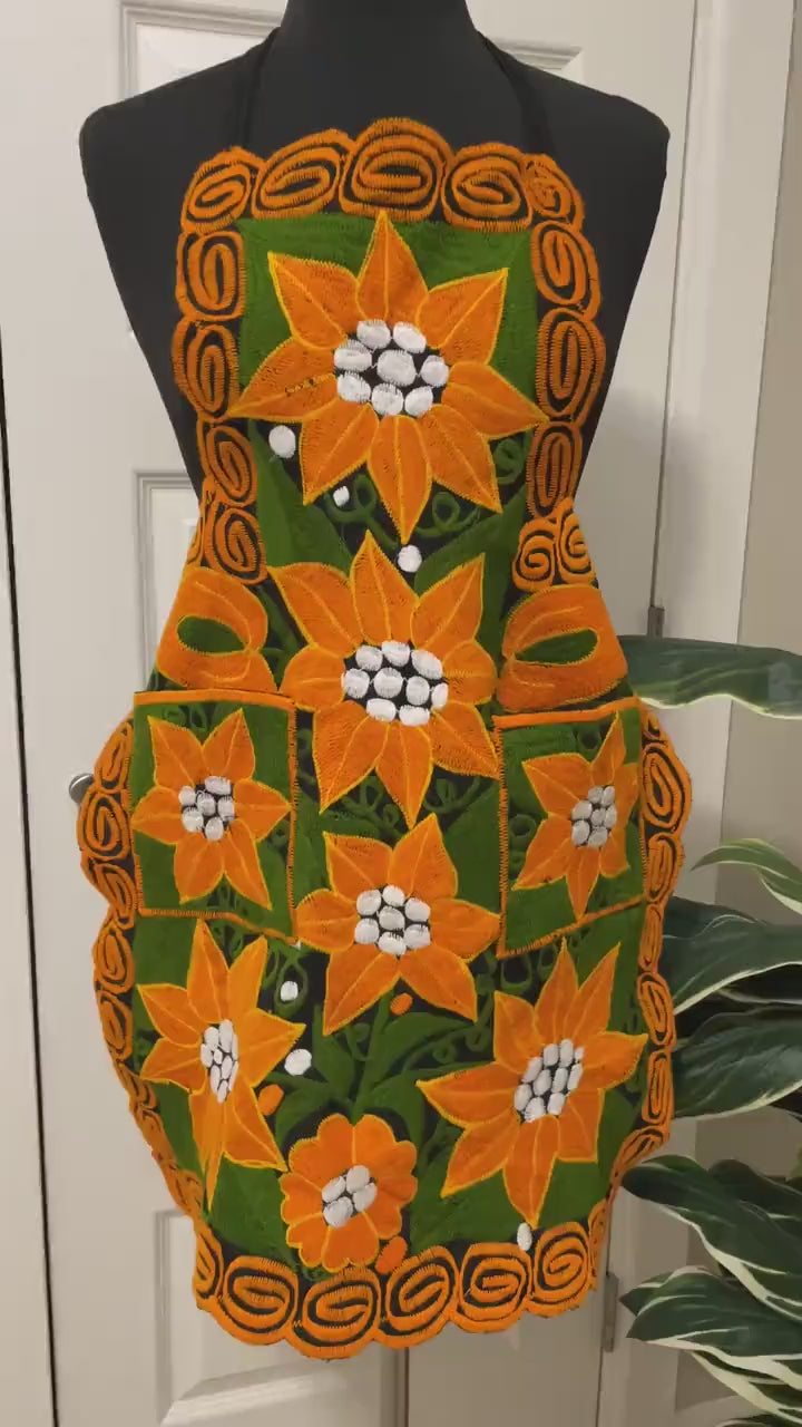 Beautiful Chiapas Embroidered Apron - Artisanal Aprons