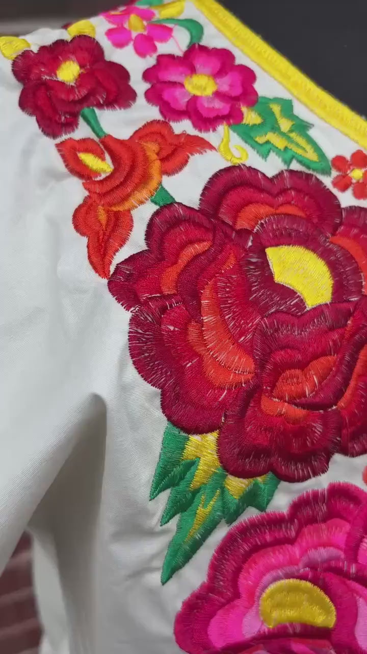 Beautiful Handmade Cotton Huipil / Blouse - Mexican Embroidered Blouse - Artisan Made Blouse